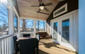 Outdoor dining - Cozy 1BR Tiny Home w/ Pool Access | Free Tix (Flat Rock)