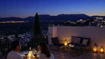 Apartment, 2 Bedrooms | Terrace/patio