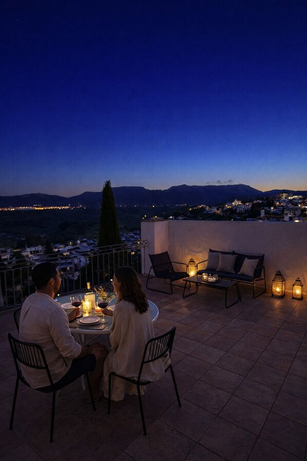 Apartment, 2 Bedrooms | Terrace/patio