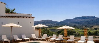 อพาร์ทเมนต์อาวาเนล