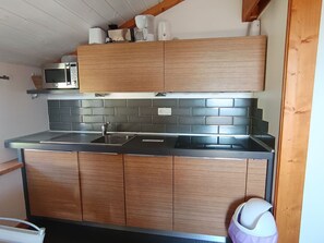 Fridge, microwave, dishwasher - Cozy apartment for 4, close to slopes and shops, Montgenèvre (Montgenèvre)