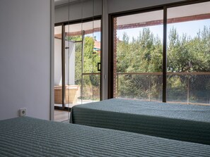 4 chambres, Wi-Fi gratuit, draps fournis