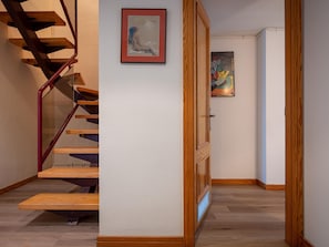 Interior - Beachfront duplex for 8, WiFi & parking included (Torredembarra)