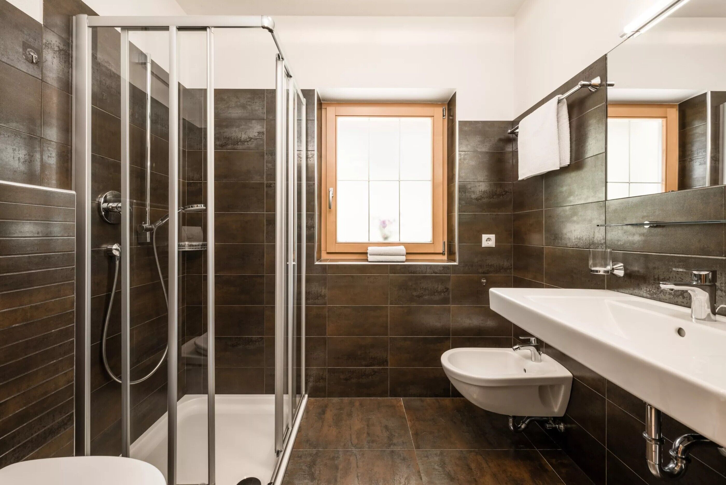 Douche, serviettes fournies