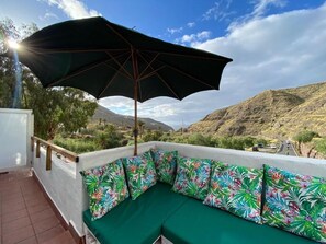 Apartment | Terrace/patio