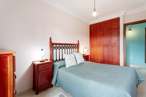2 Schlafzimmer, Bügeleisen/Bügelbrett, kostenloses WLAN, Bettwäsche