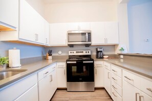 Executive Apartment | Private kitchen
