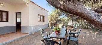 Holiday Home 'Casa Epina' with Mountain Views and Private Terrace