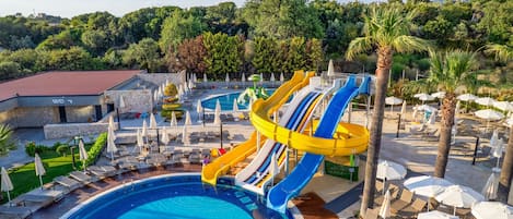 Indoor pool, seasonal outdoor pool, pool umbrellas, sun loungers