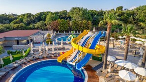 Indoor pool, seasonal outdoor pool, pool umbrellas, sun loungers - Agaya Didim Resort Hotel -Ultra All Inclusive (Didim)