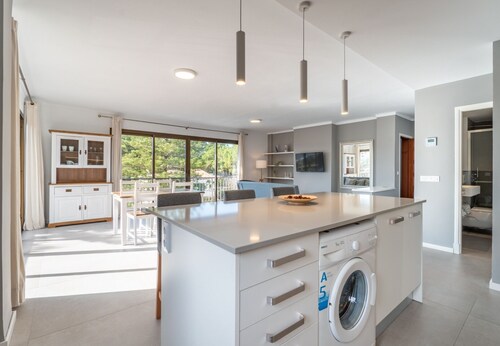 Ferienwohnung 'Apartamento Ponent 5' mit Privatterrasse, WLAN und Klimaanlage