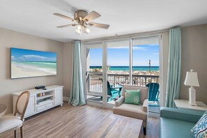 Smart TV, video library, stereo - Walk out to Beach and Pool - Renovated - Spectacular Gulf views (Destin)