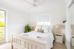 1 chambre, fer et planche à repasser, Wi-Fi, draps fournis