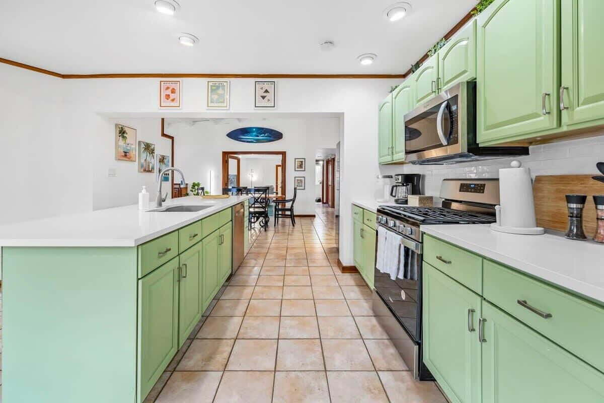 Riverfront Retreat in Sunny Cocoa Beach