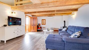 TV connectée, cheminée