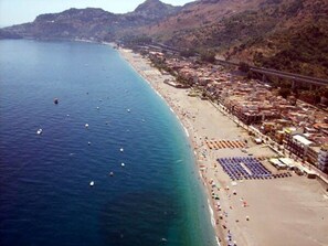 Beach nearby - Apartment 'La Bolina' with Sea View, Wi-Fi and Air Conditioning (LETOJANNI (ME))