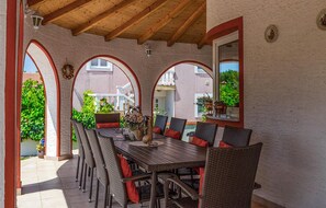Outdoor dining - Stunning home in Kukci - Nova Vas (Kukci - Nova Vas)