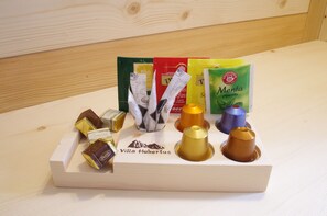 Suihku, hiustenkuivaaja, pyyhkeet