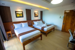 Junior Suite | Desk, free WiFi - Horizon Hotel Romblon (Romblon)