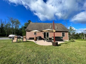 Exterior - Relaxing Retreat in the Heart of the Finger Lakes 1 (Springwater)