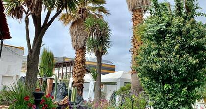 2BD Urban Escape: Fast Wi-Fi, Parking, Calacoto