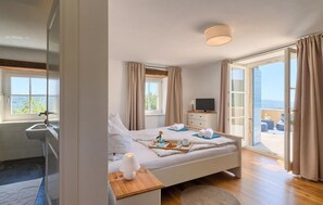 4 chambres, lit parapluie, Wi-Fi gratuit, draps fournis