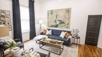 TV, fireplace, offices