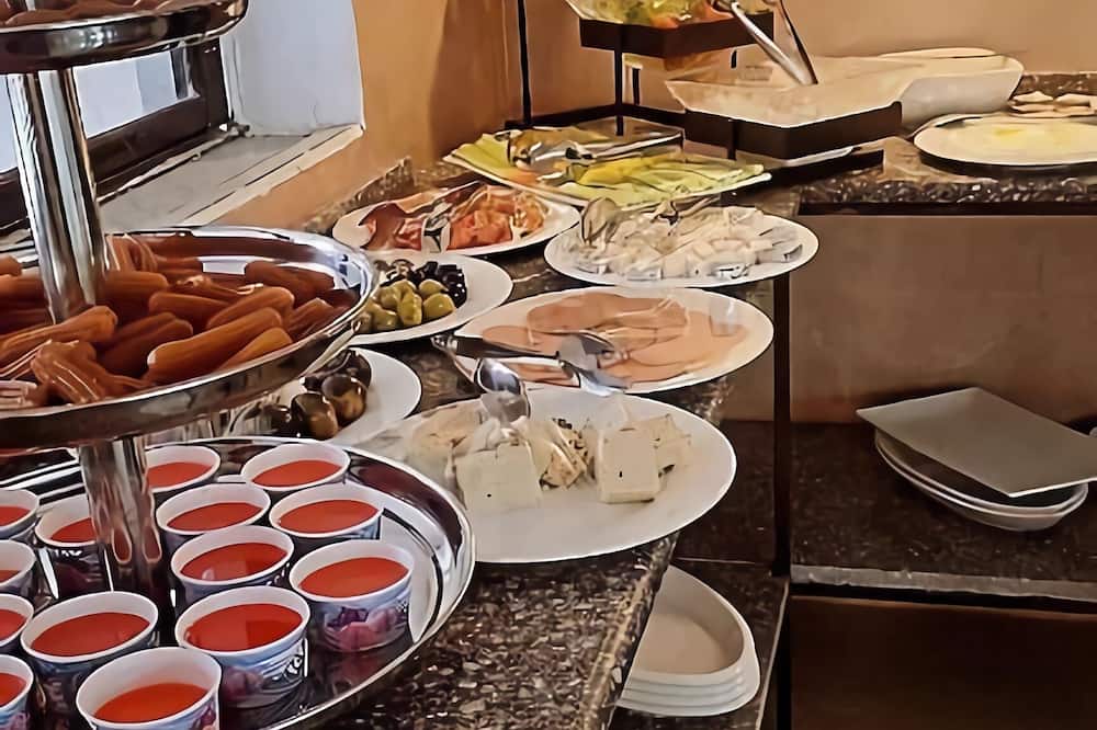 Rayan Hotel Suites