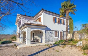 Exterior - Gorgeous home in Krk with sauna (Krk)