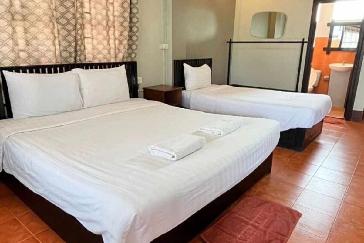 Memory foam beds, minibar, in-room safe, desk