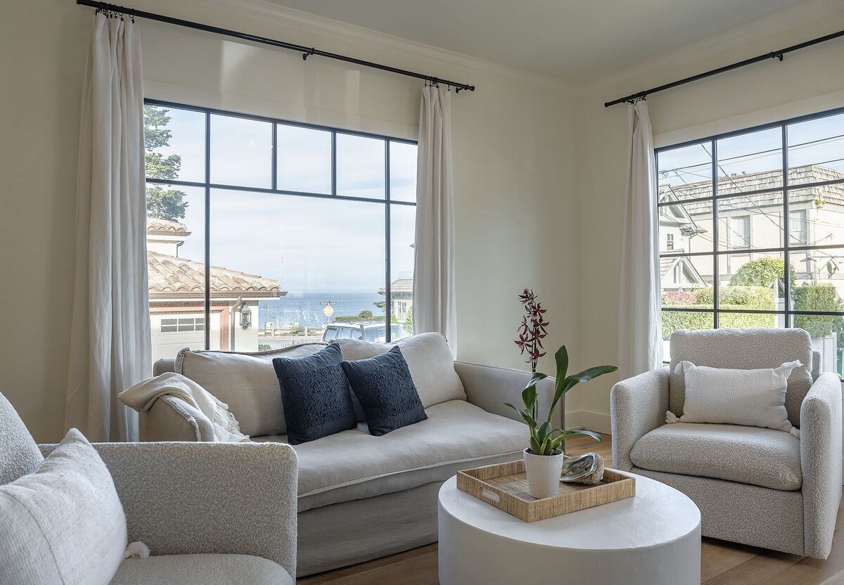 Photo 8 of 3917 Casa Blanca - Bonus Room, Steps to the Bay