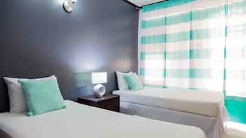 1 quarto, roupas de cama premium, camas com colchões pillow-top