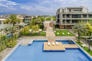 Deluxe King Room | View from room