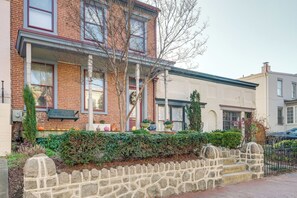 Apartment (0 Bedroom) | Bahagian dalam