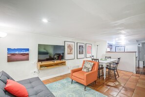 Apartment (0 Bedroom) | Front of property