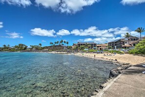 Beach - Colorful Poipu Condo w/ Expansive Ocean Views! (Koloa)