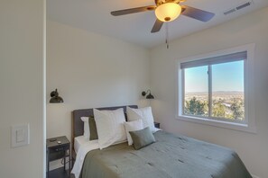 Ev (4 Bedrooms) | İç mekân