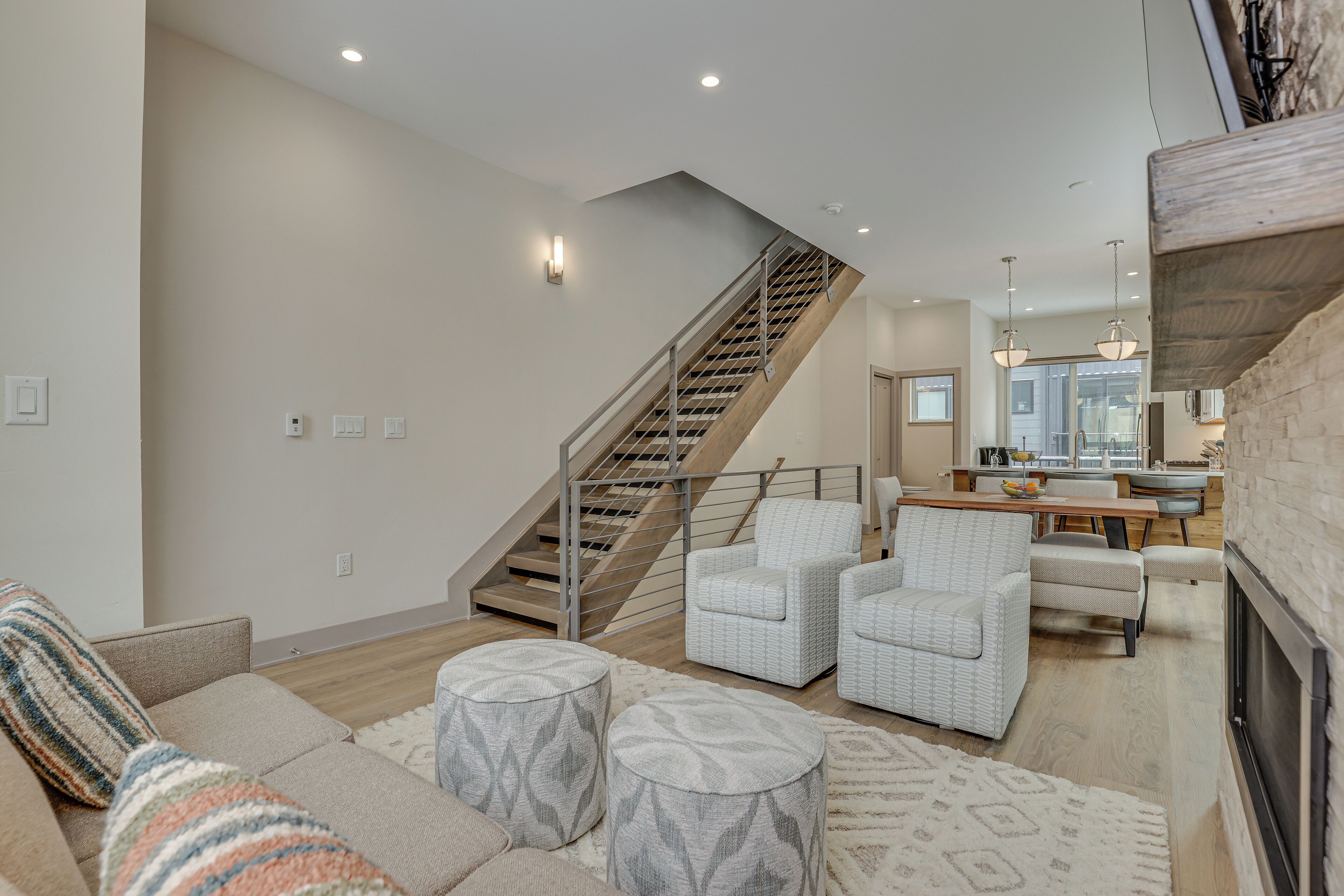 Apartment (2 Bedrooms) | Front of property