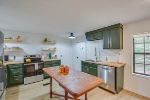 บ้านพัก (4 Bedrooms) | ภายใน