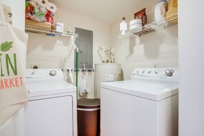 Huoneisto (2 Bedrooms) | Sisätilat