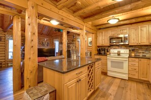 Hús (3 Bedrooms) | Að innan