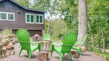 House (3 Bedrooms) | Front of property