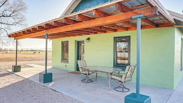House (2 Bedrooms) | Front of property