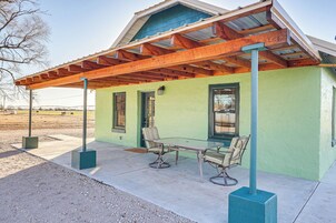 House (2 Bedrooms) | Front of property