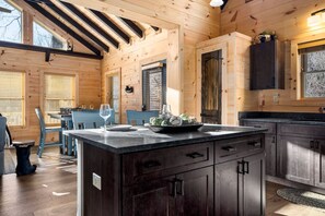 Dining - Peaceful Mountain Escape with Ridge Views & Hot Tub (Maggie Valley)