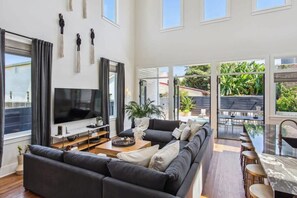 Fernseher, Arbeitsbereiche