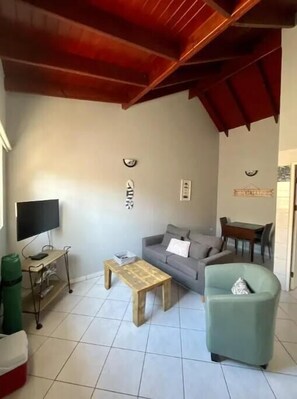 TV - Enjoy Aruba in a monthly rental! (Noord)