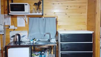 Family Cabin | Down duvets, free WiFi