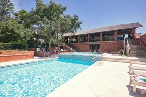 Pool - ☀️Fishing, Trails, Bikes! 3BR 30A-Sun Kissed (Santa Rosa Beach)