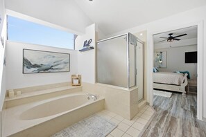 4 sovrum, strykjärn/strykbräda, resesäng och wi-fi